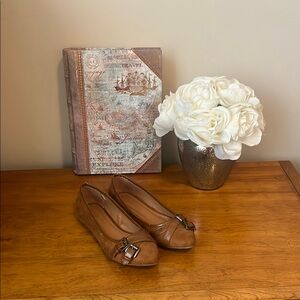Elegant Brown Women's Shoes